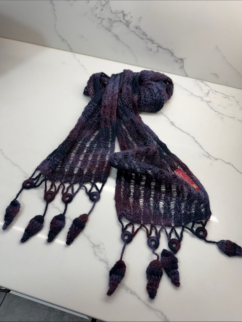 Alpaca genuino Open-Knit Tassel Scarf in Purple Ombre